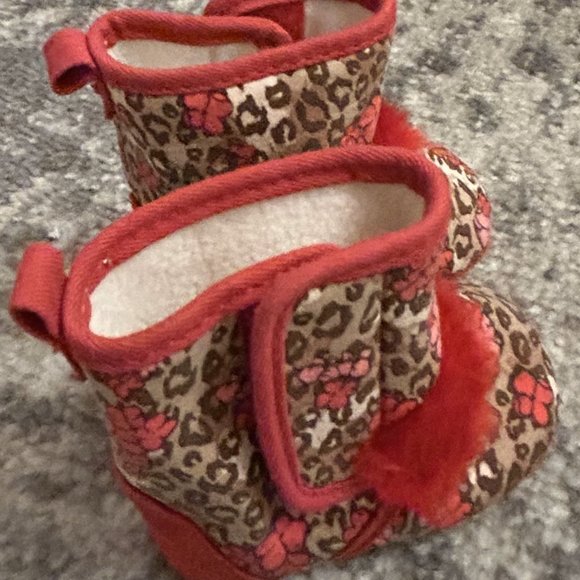 Truly Scrumptious Infant Soft Sole Pink, Brown and Floral Boots - Picture 2 of 6